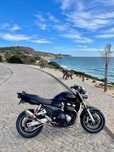 Para venda: Suzuki GSX 1400 - Beleza negra com potência real