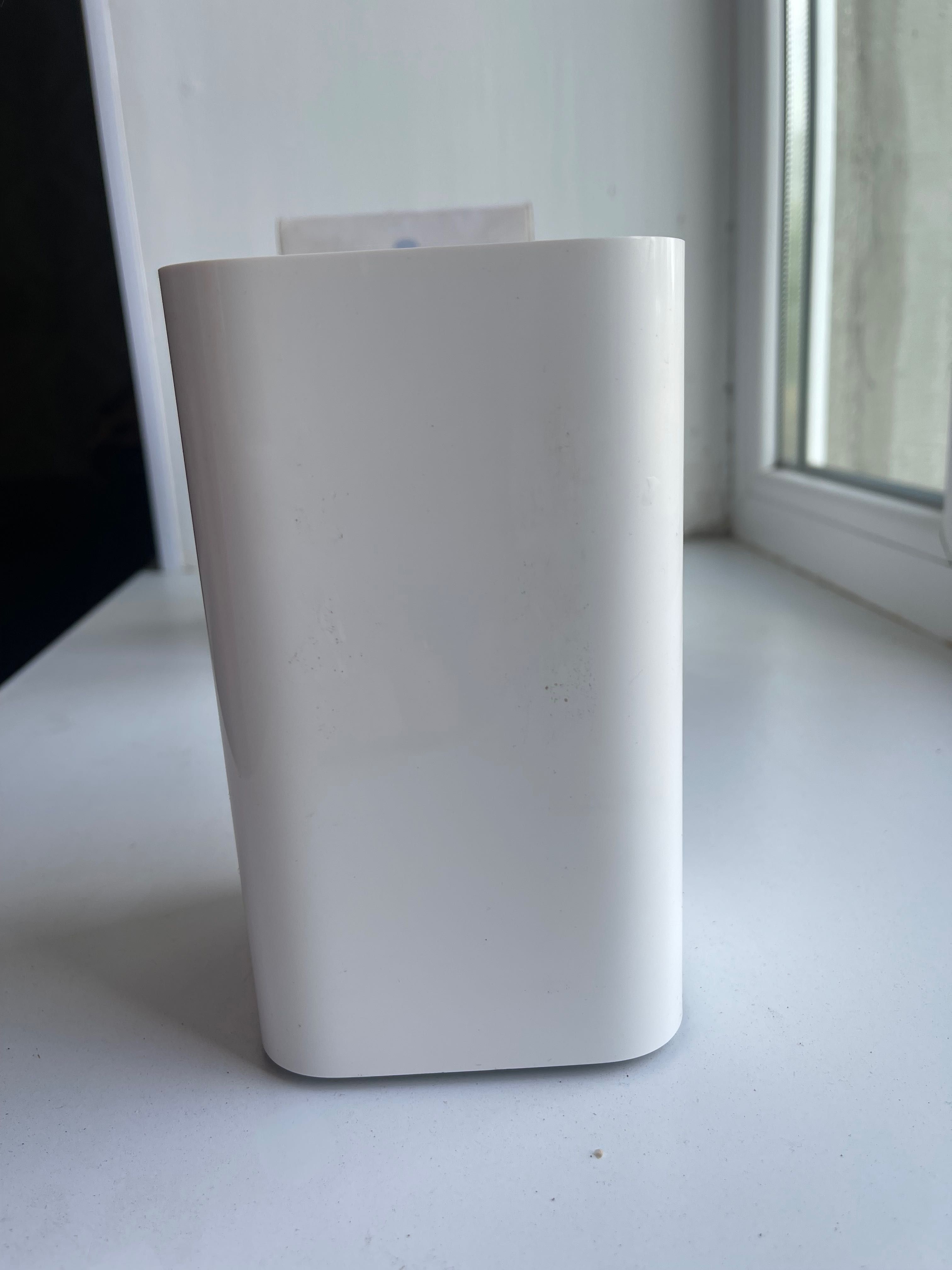 WiFI роутер Apple Time Capsule A1470 2tb ME177
