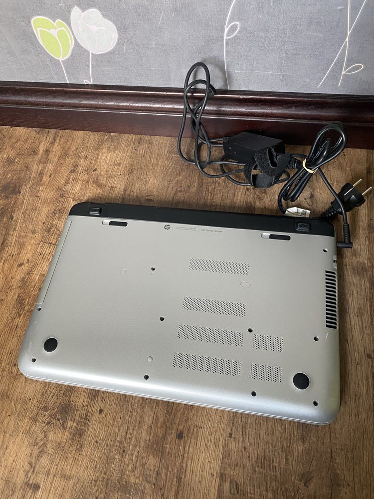 Ноутбук hp Pavilion Protect Smart