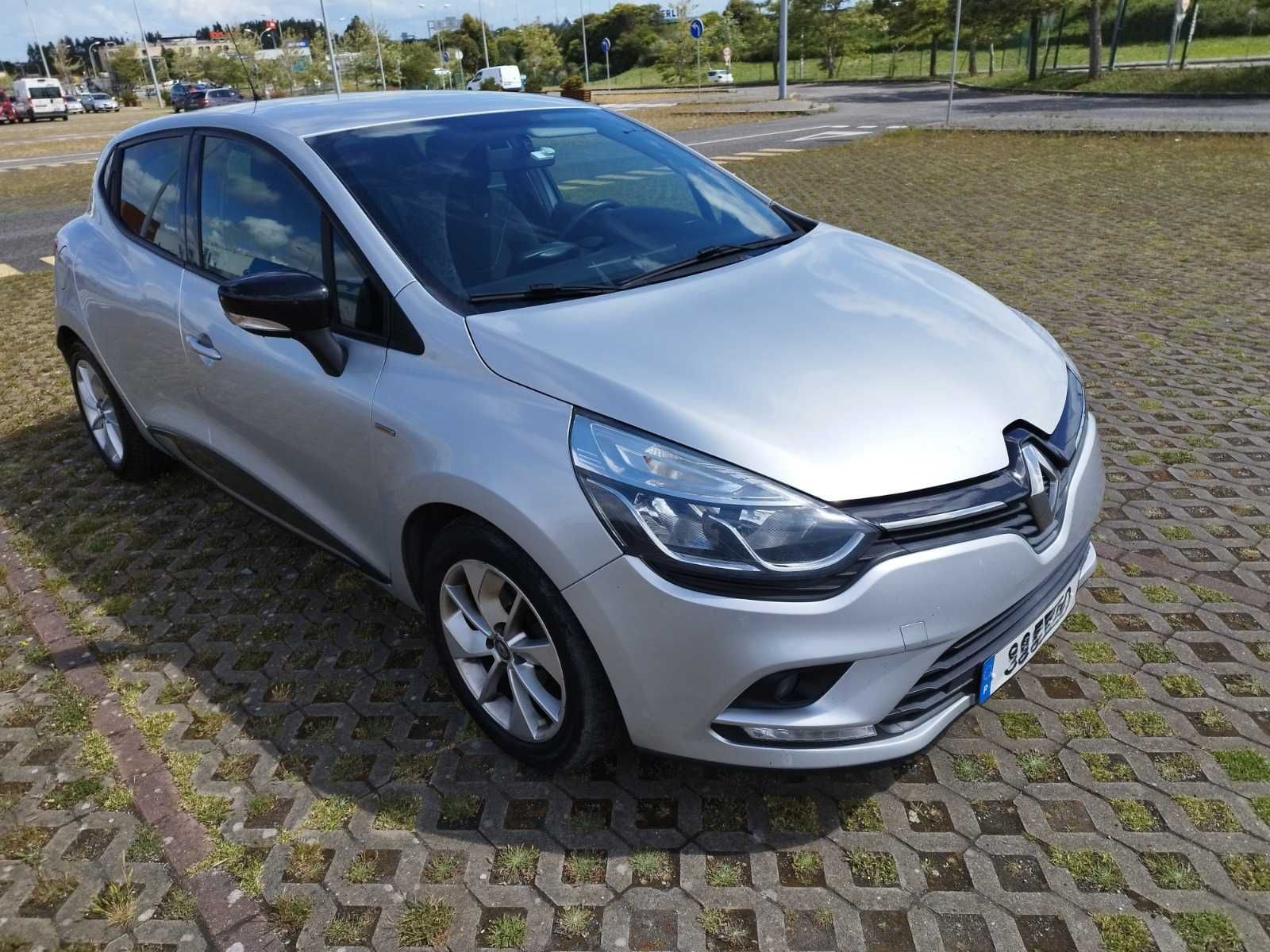 Renault Clio 1.5 DCI 90cv Limited edition - 17