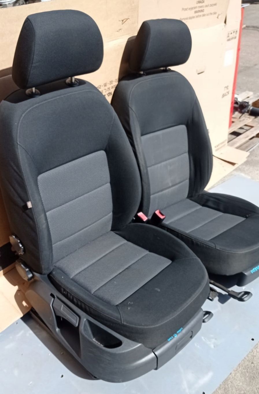 SKODA OCTAVIA II KOMBI FOTELE KANAPA KOMPLET