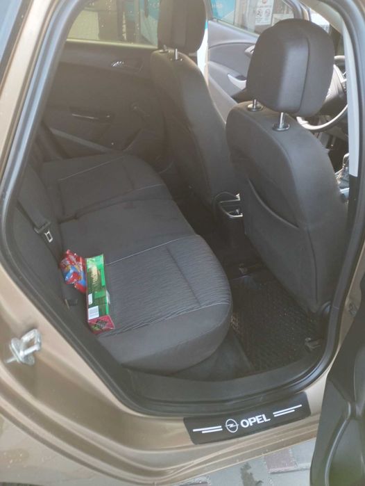 Продам надійне авто Опель Астра