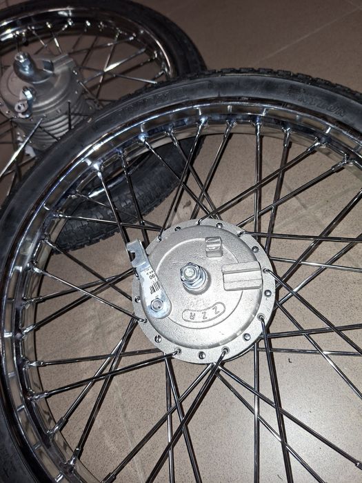 Odnowione wycentrowane kola kpl r17 romet ogar 205