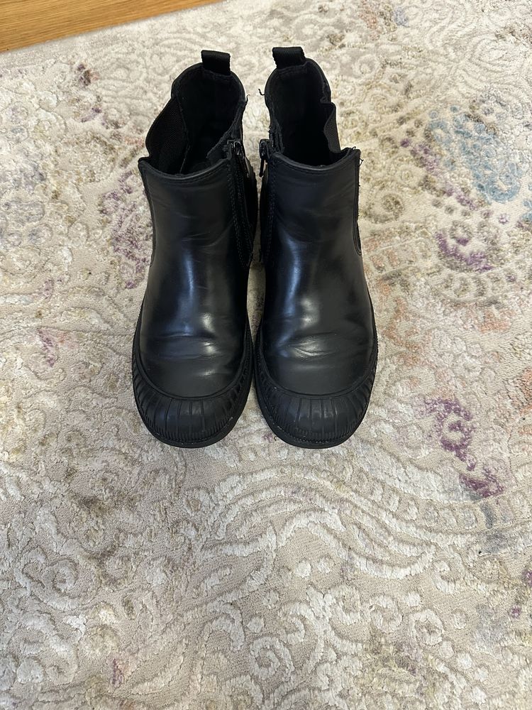Чоботи, черевики, Zara
