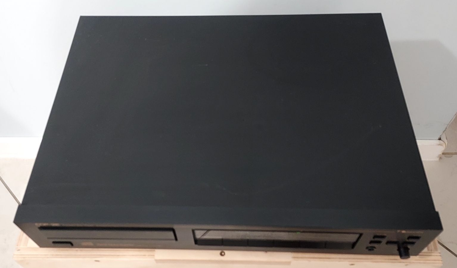 Odtwarzacz CD Nakamichi CDP-2E TDA 1541A