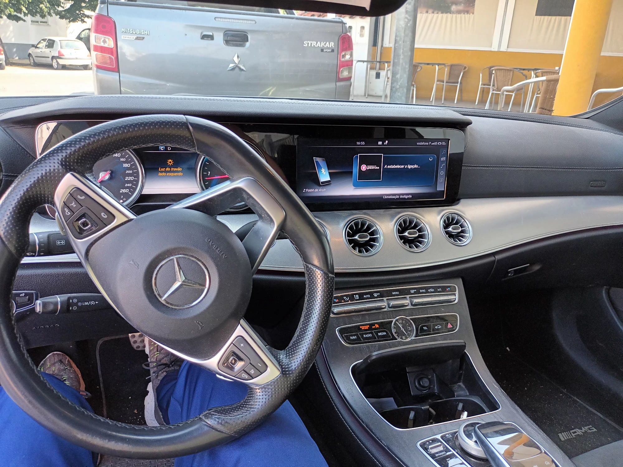 Mercedes E220d coupê