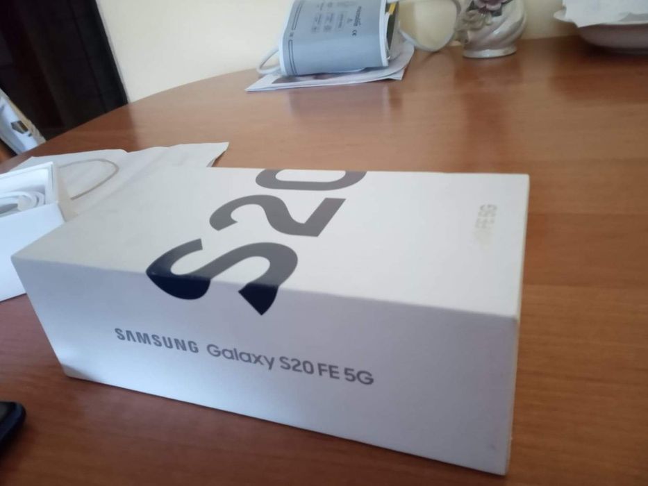 Sprzedam Samsunga S20