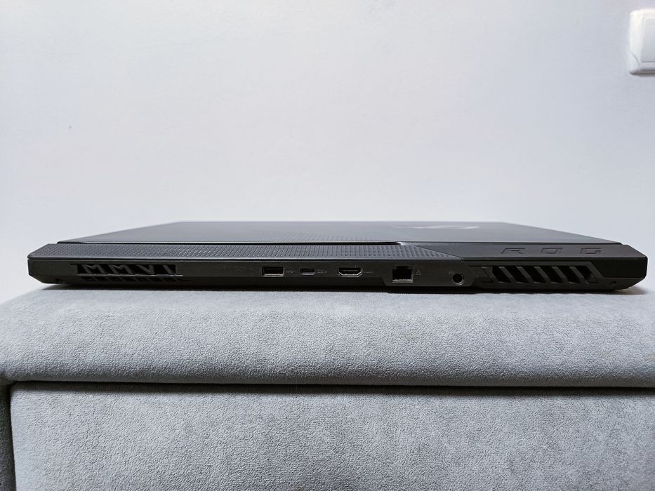 Игровой Asus ROG 300Гц!!!/i7-10875H/RTX 2070 Super