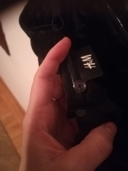 Sukienka mini, czarna, cekiny, na ramiączkach, H&M rozmiar 38