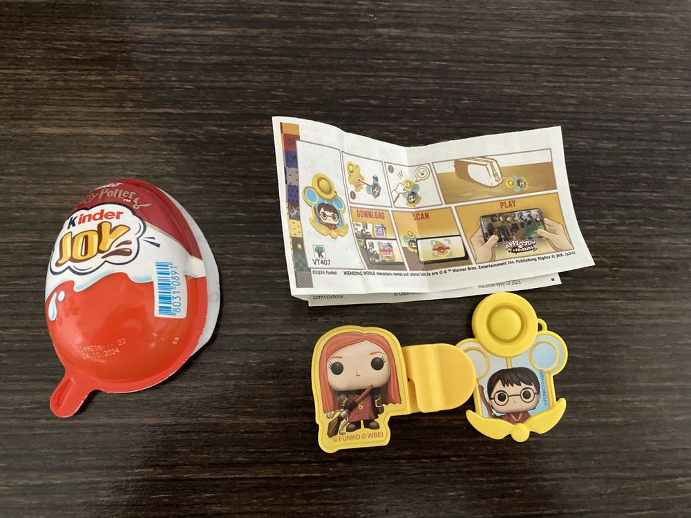 Фігурки Kinder Joy та Brawl Stars