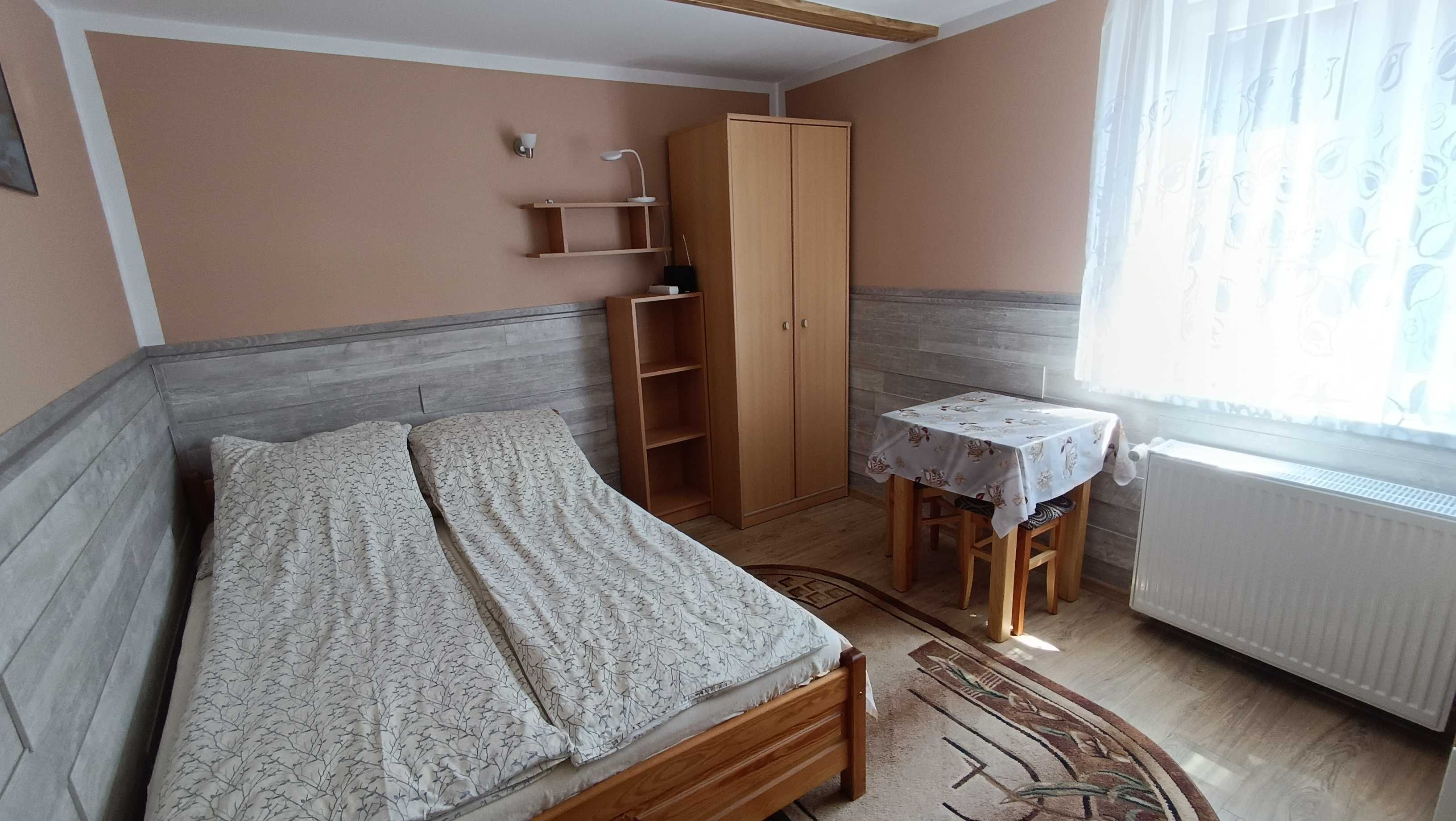 Wolne od 29.08 Apartament i pokoje . Centrum. Noclegi .Góry