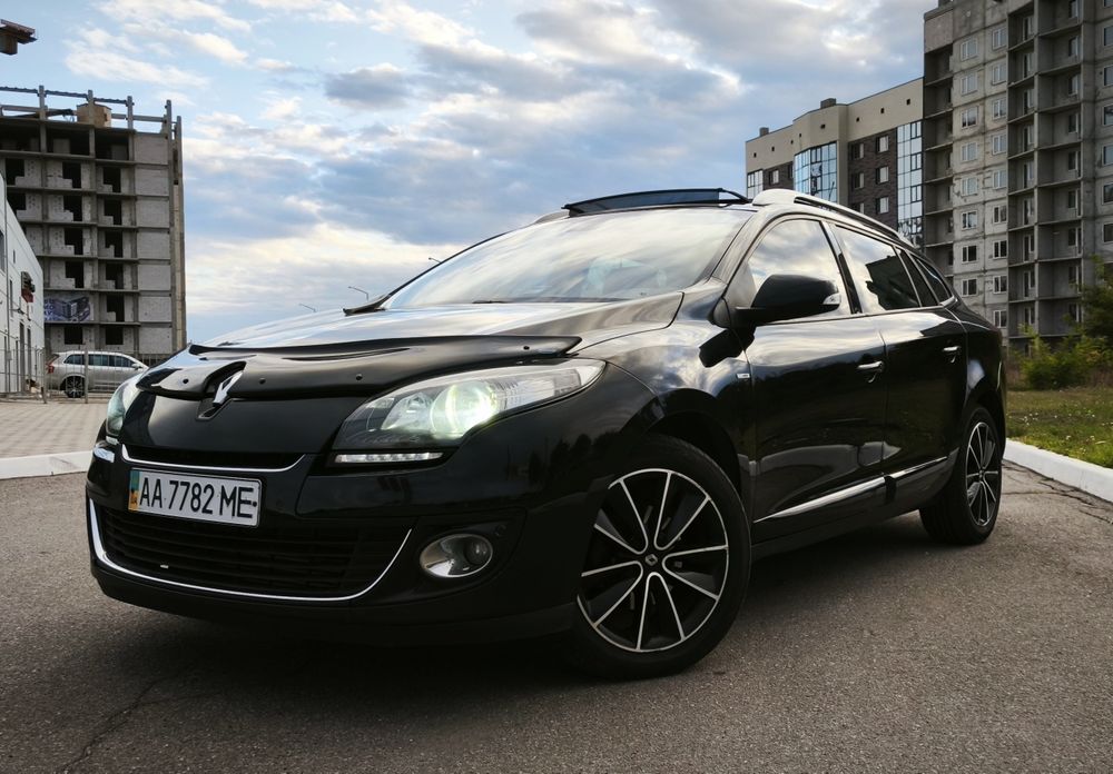 Продам Reno Megan bose