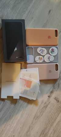 Продам iPhone 8 plus 64gb