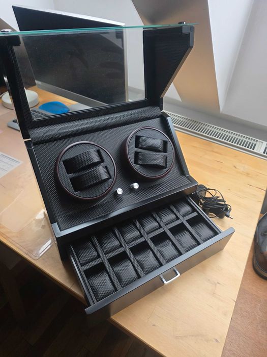 Rotomat na 4 zegarki z szufladą na 12