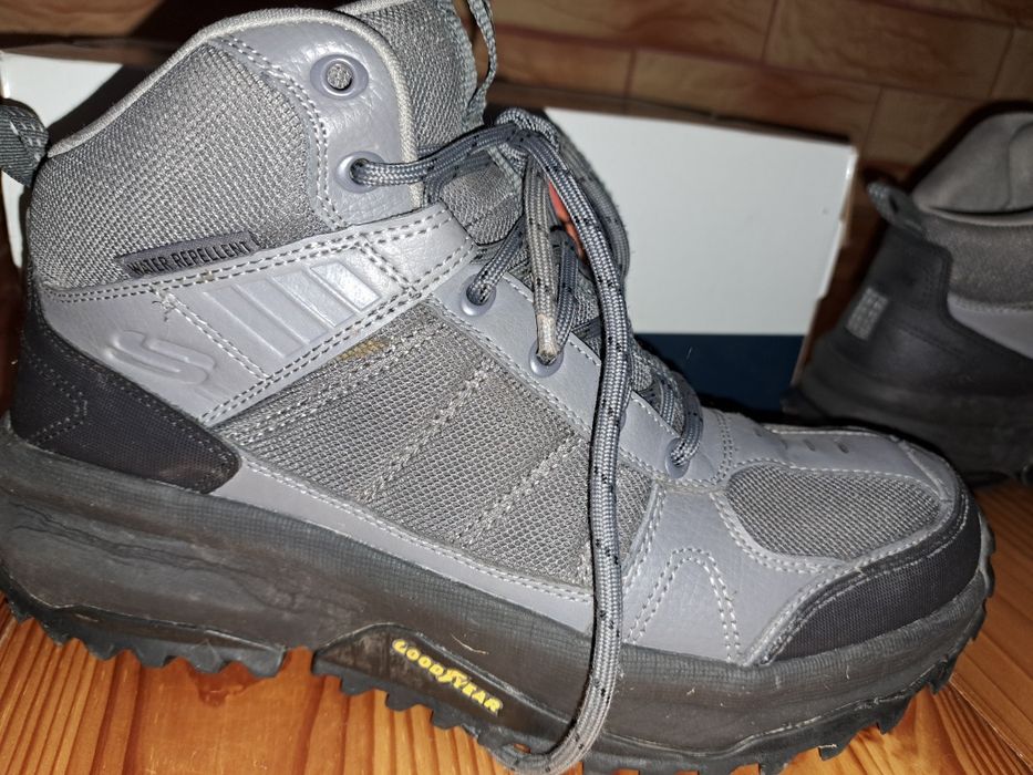 Чоловічі черевики skechers 42 розмір