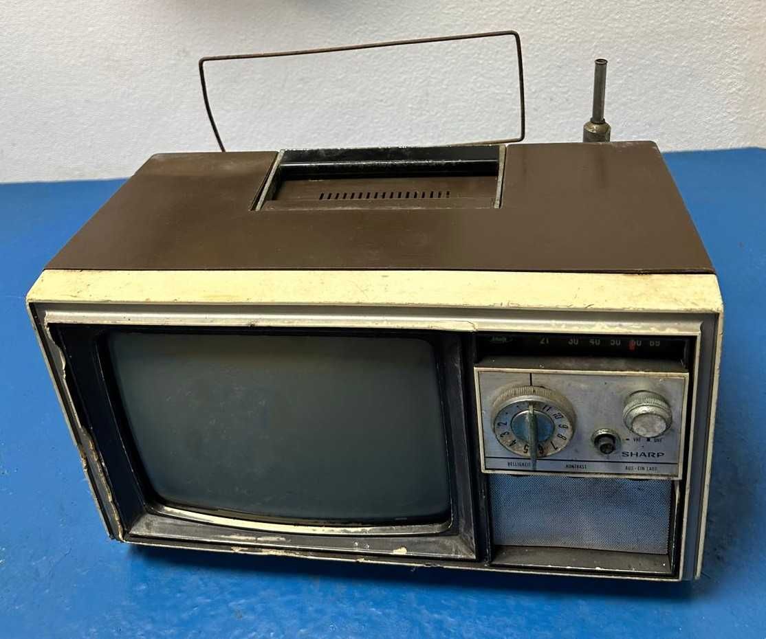 Televisão antiga, Sharp, não testada, TV