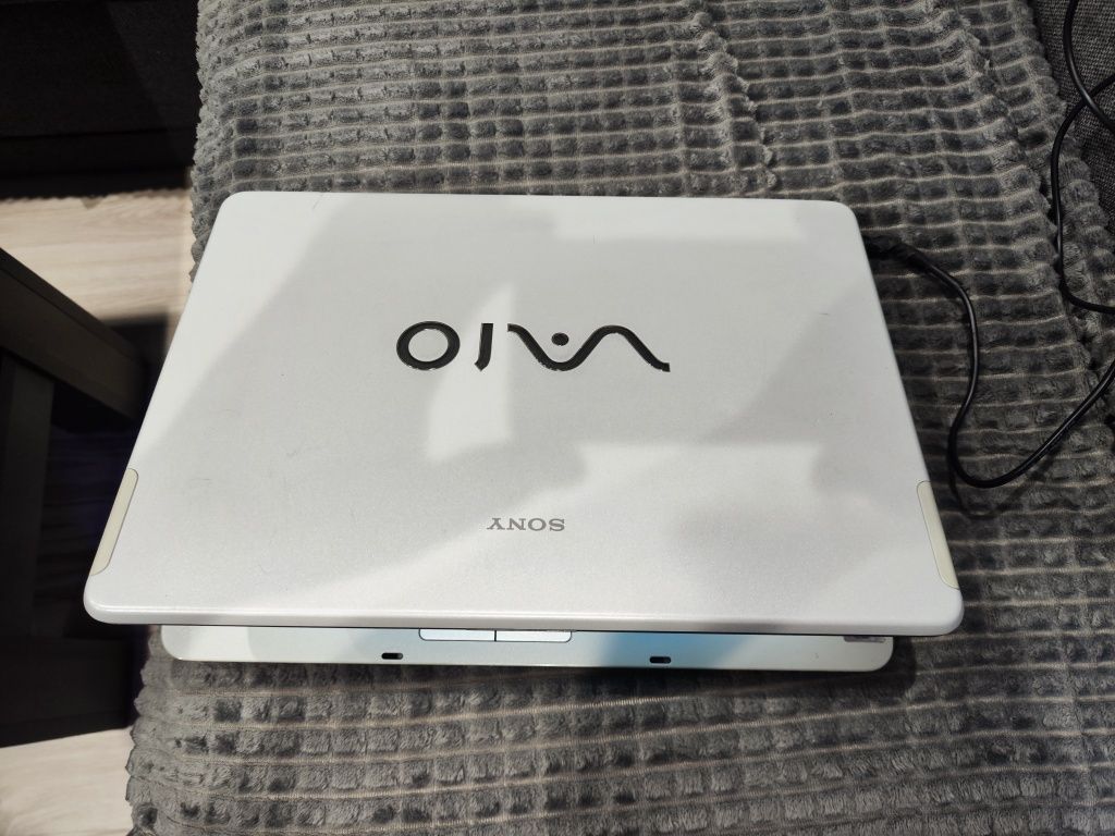 Laptop Sony Vaio VGN-FS115M system XP