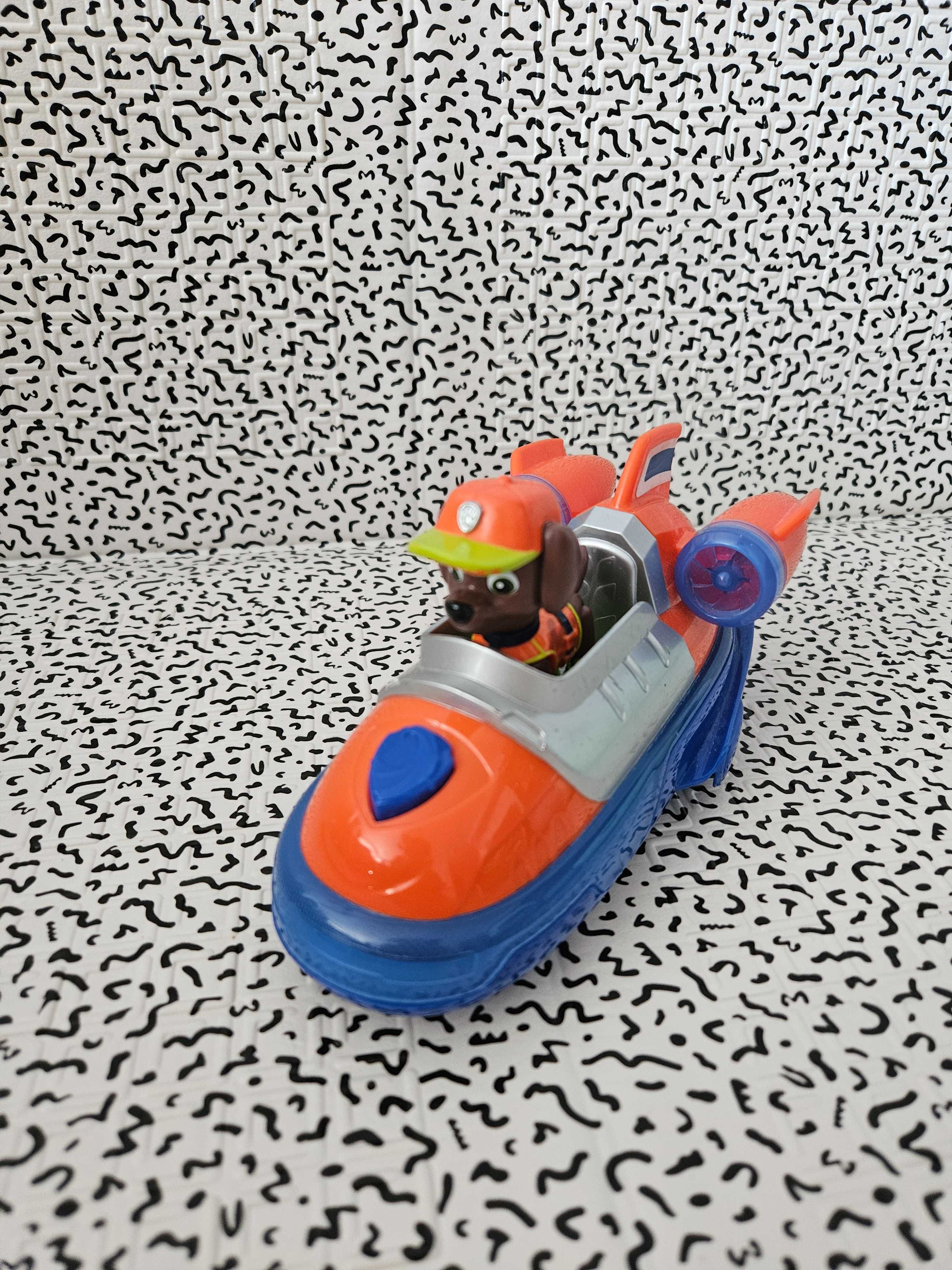 Psi patrol zuma z autem