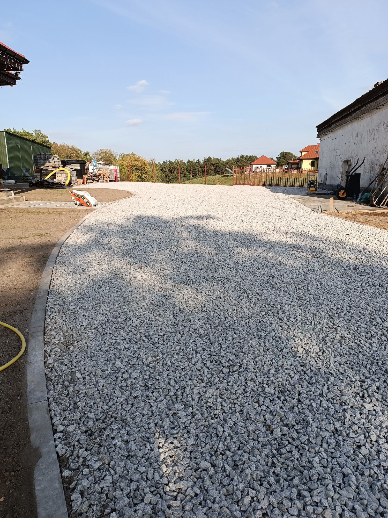 Drogi dojazdowej parking wymiana gruntu utwardzenie gruntu