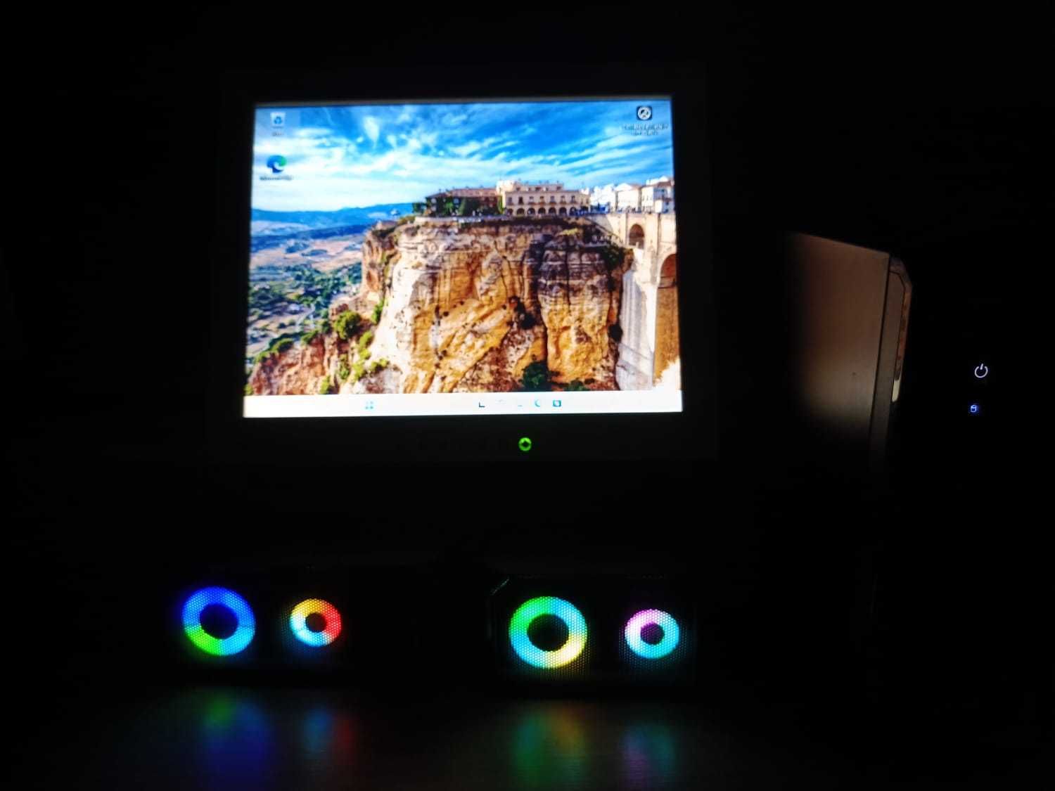Sprzedam komputer Dell Vostro 270s