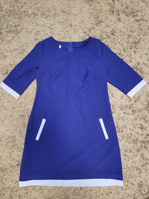 Нарядна жіноча сукня синя