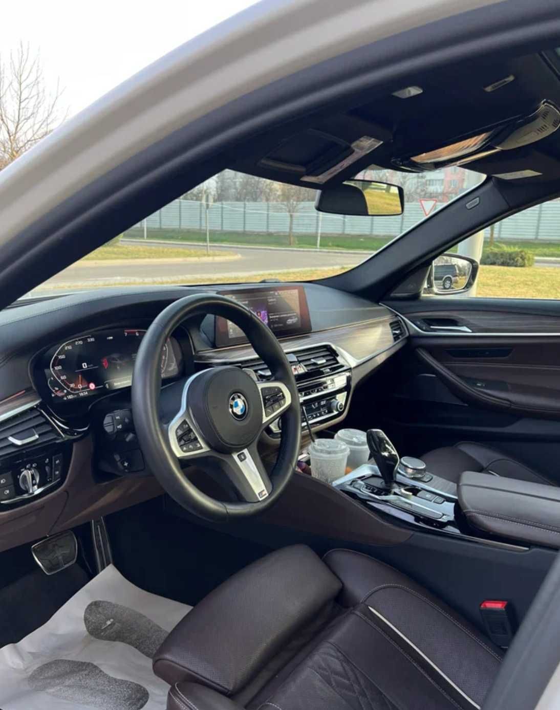 BMW 5-series 530e (2019)
