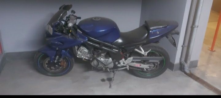 Продам Hyosung gt650