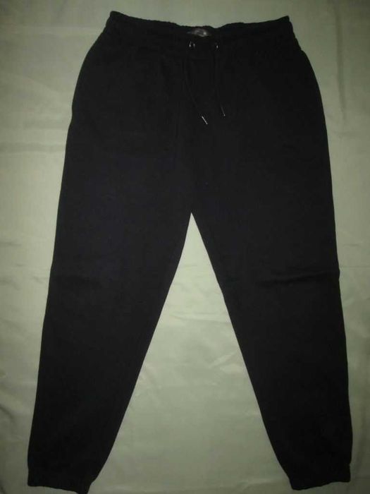 Спортивные трикотажные мужские штаны на байке