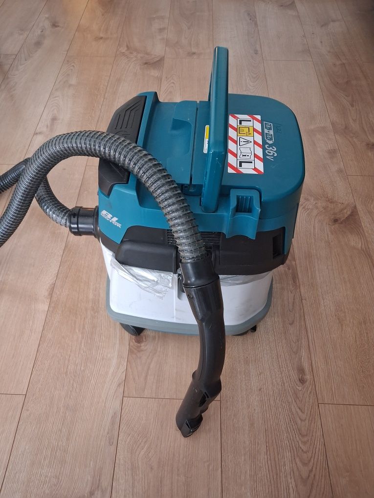 Odkurzacz Makita DVC155L 36v