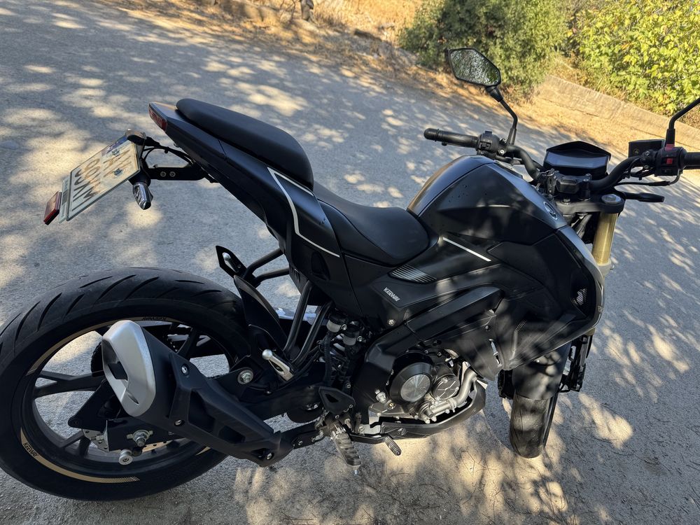 Moto Keeway RKF 2023