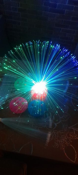 Цветной светодиодный оптоволоконный светильник, ночник