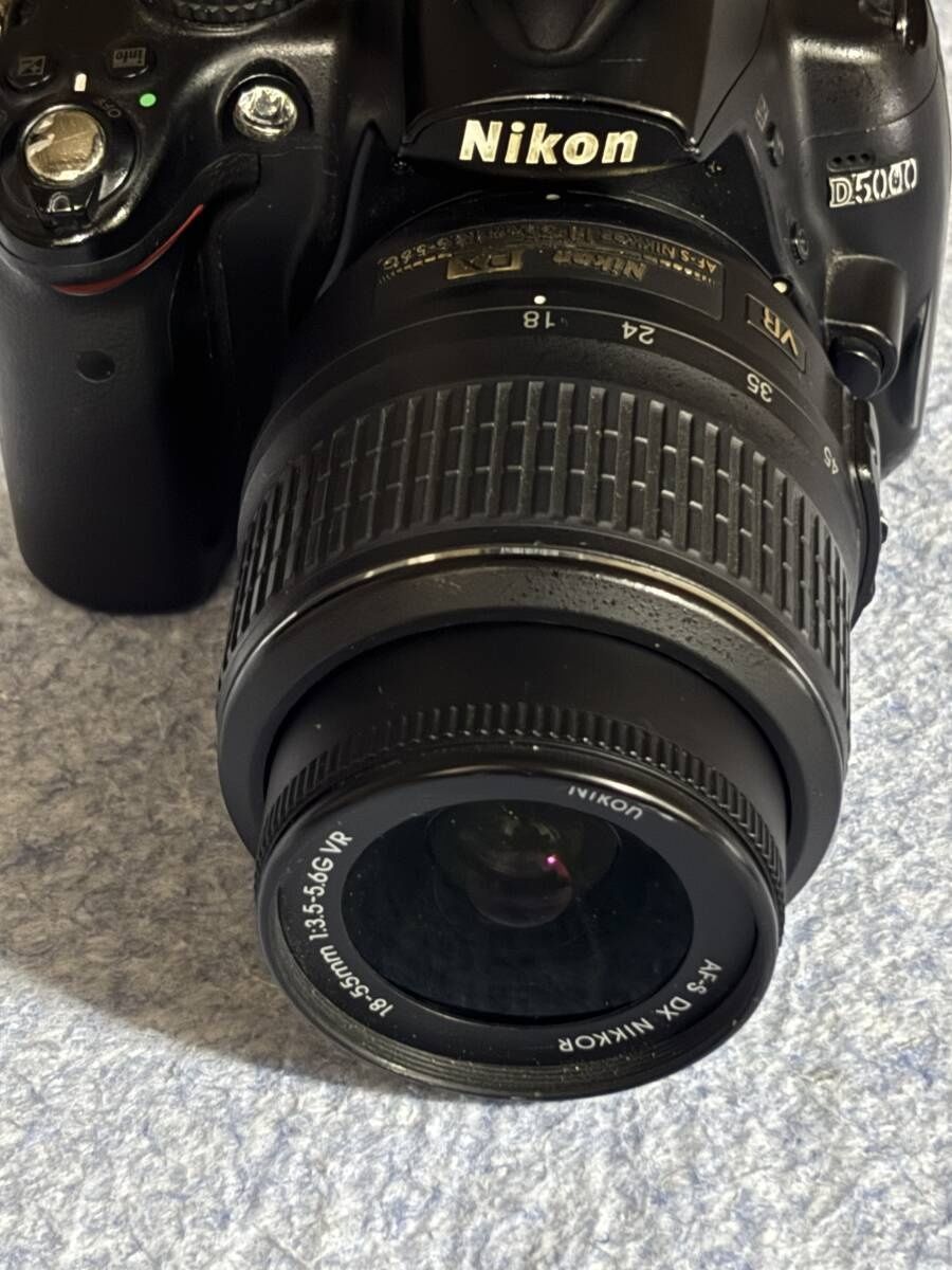Nikon d5000 + speedlight sb-700
