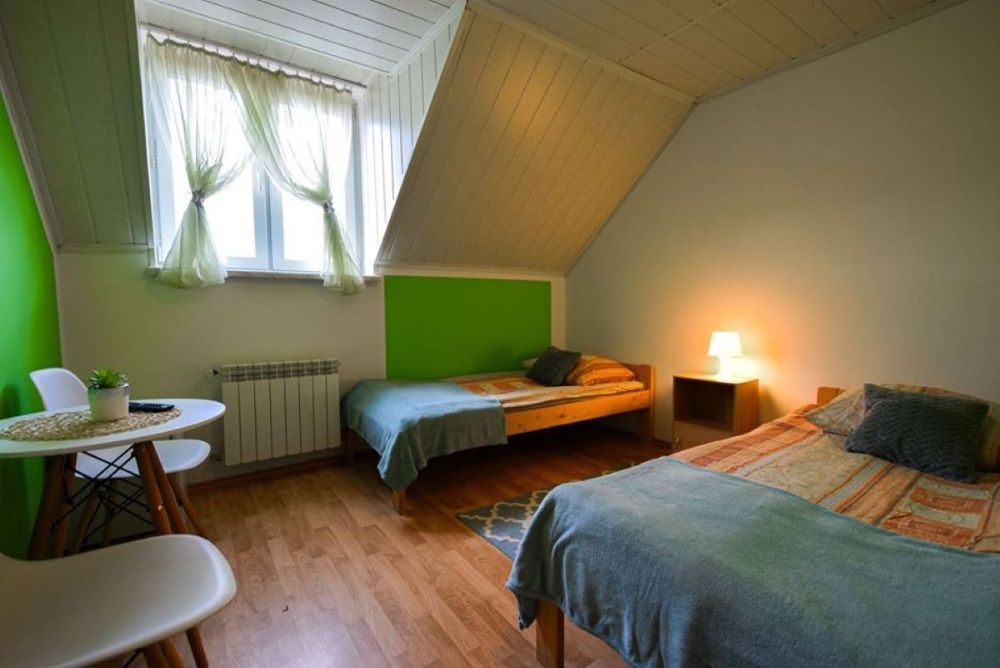 Apartamenty  Domki Pokoje Jacuzzi Bieszczady Nad Jeziorem Las w Górach