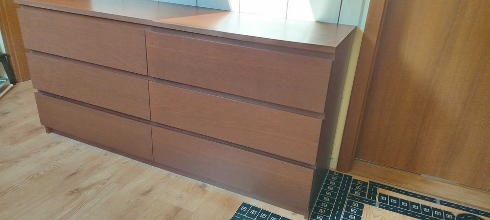 Komoda malm Ikea