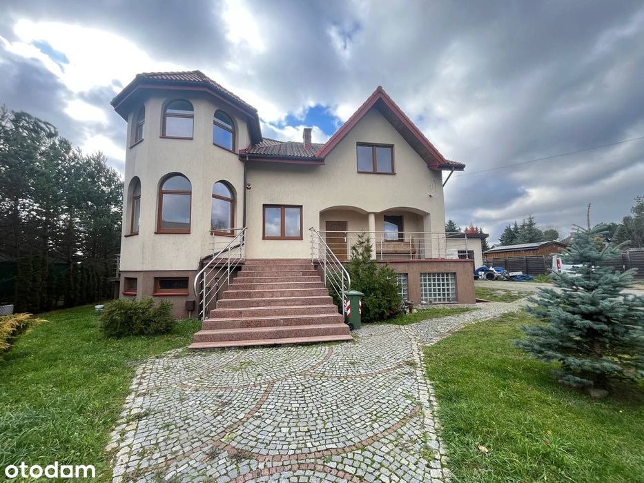 Na sprzedaż dom 360 m² z ogrodem 1100 m² | Gołków, k. Piaseczna