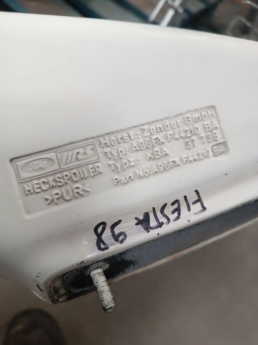 Aileron - Ford Fiesta Tecno ( 1996 / 2002 ) original RS