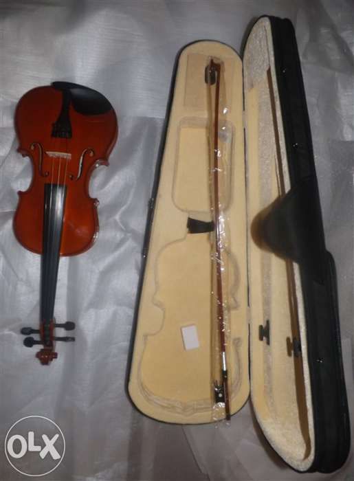 Violino de madeira castanho 3/4 novo e kit