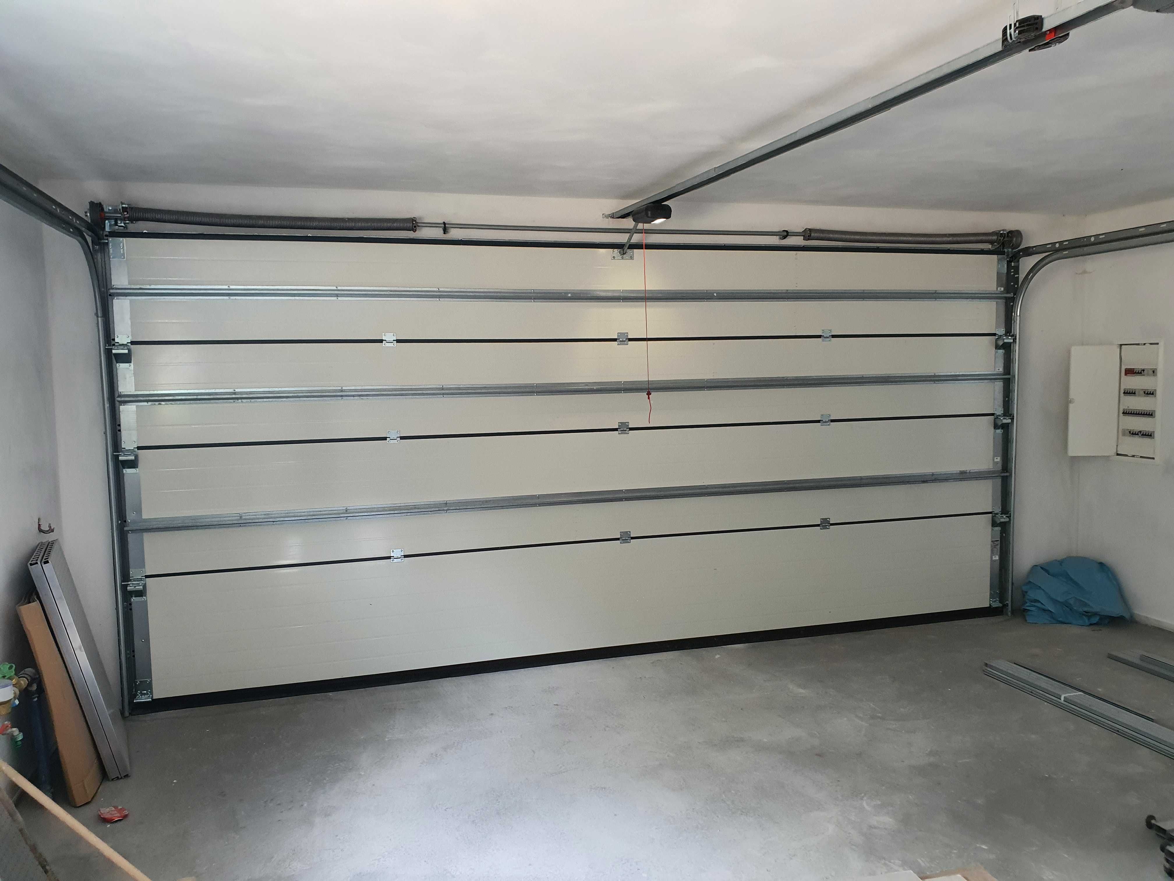 Brama garażowa złoty dąb 2500x2500