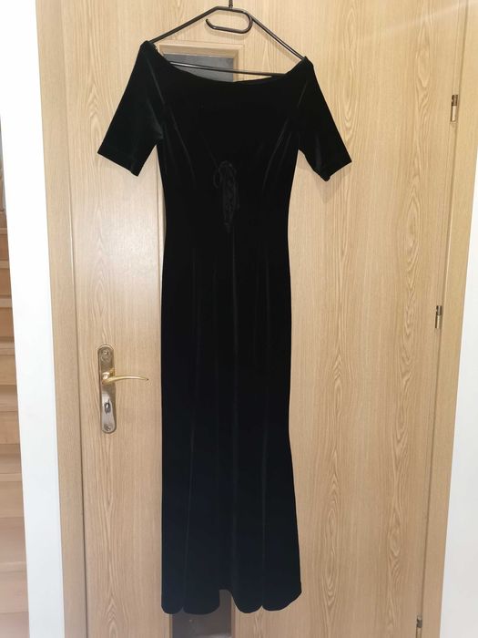 Sukienka wieczorowa welurowa aksamitna rozmiar 170 S