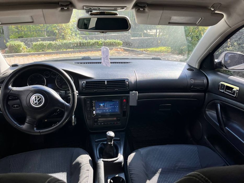 Volkswagen Passat B 5 +