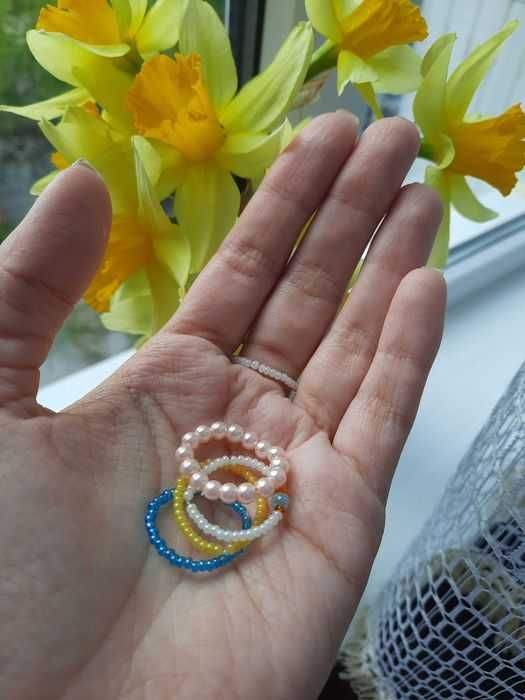 Вироби з бісеру та перлинок, чокери