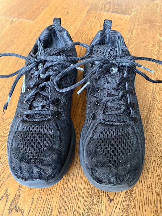 Кросівки Skechers чорні 36 р