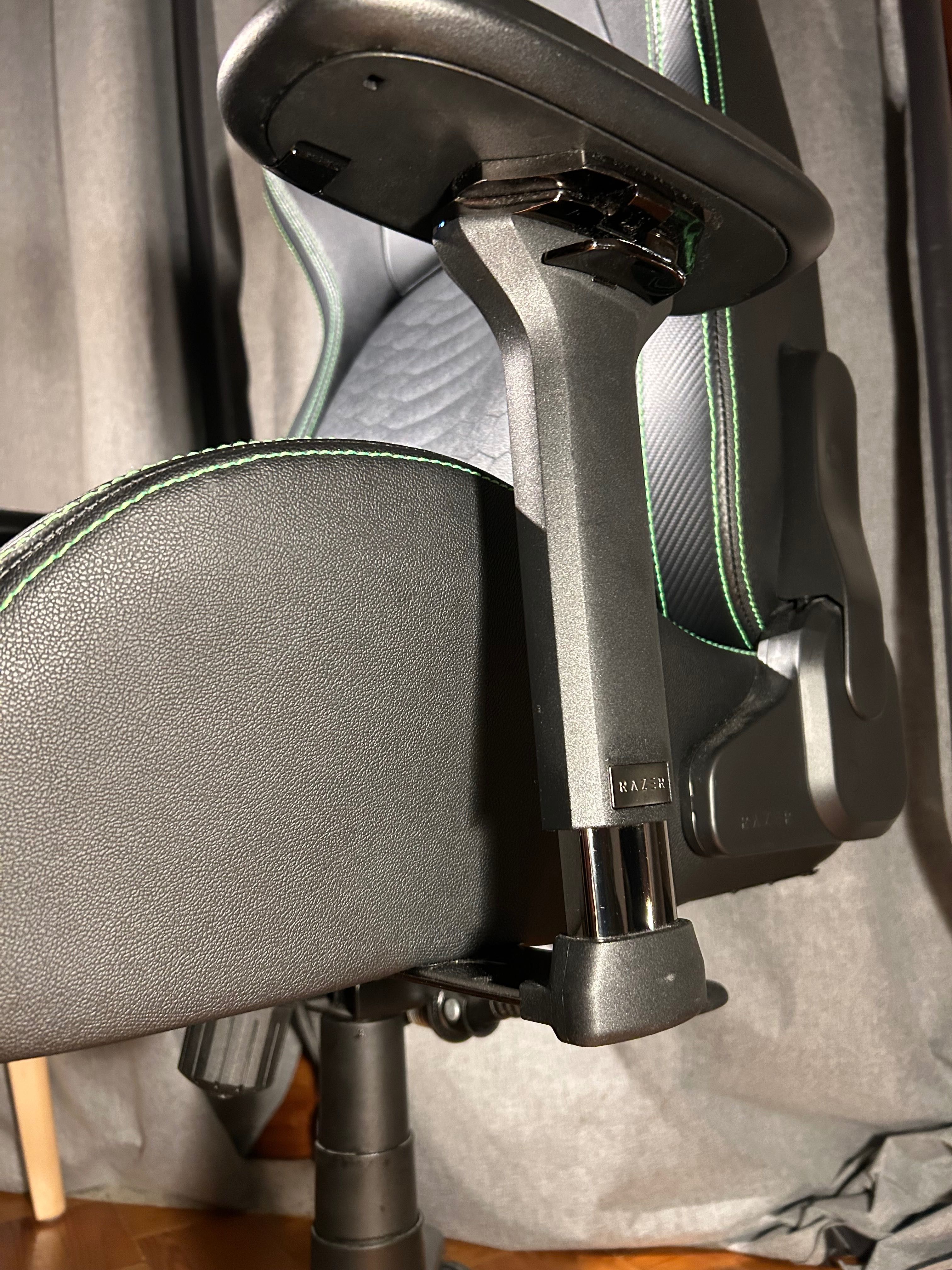 Cadeira RAZER ISKUR | Como nova!