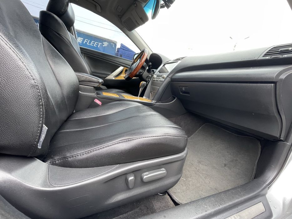 Toyota Camry 3.5 офіційна максимальна