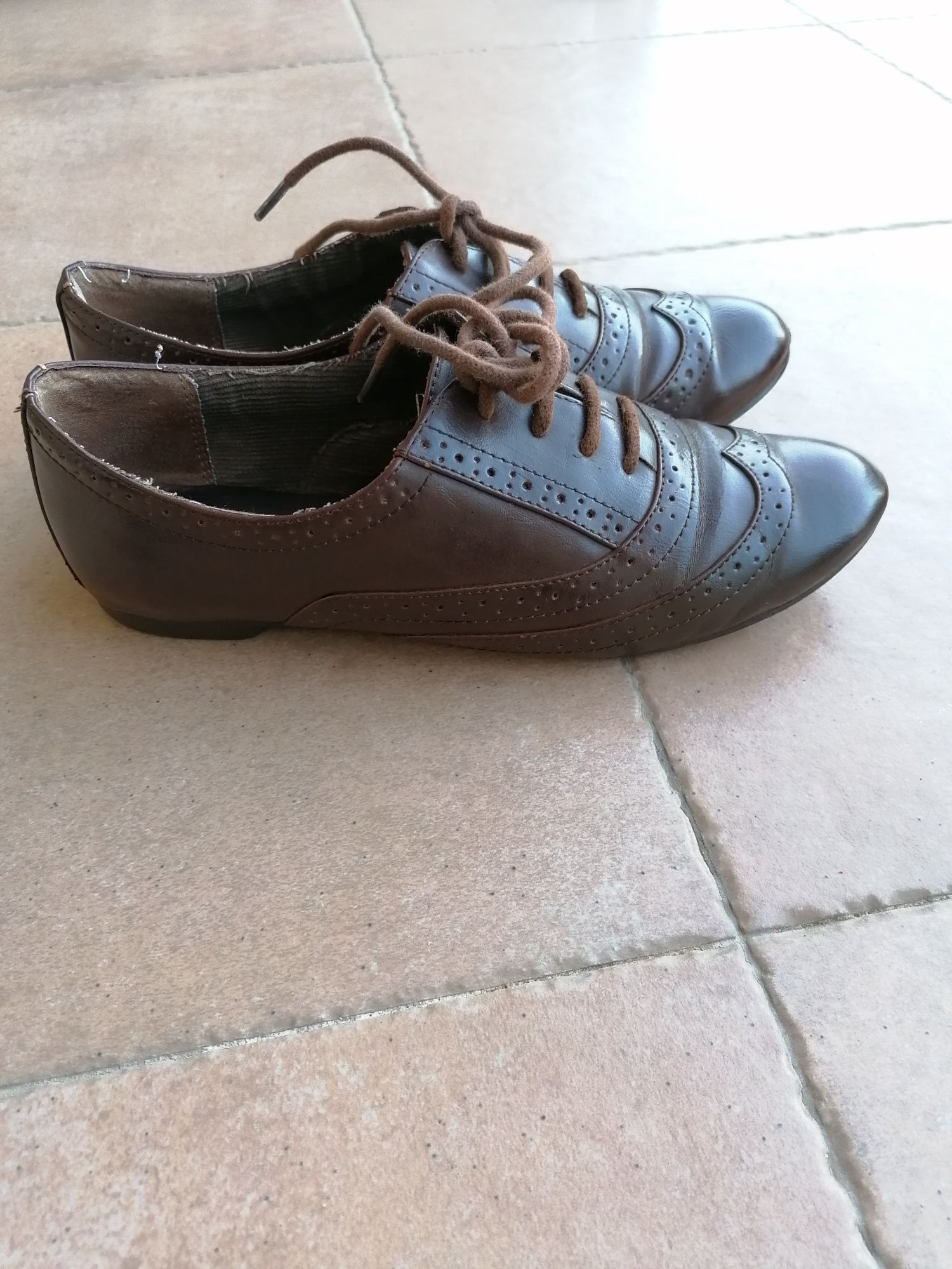 Sapatos oxford pele genuina castanho Aldo 37