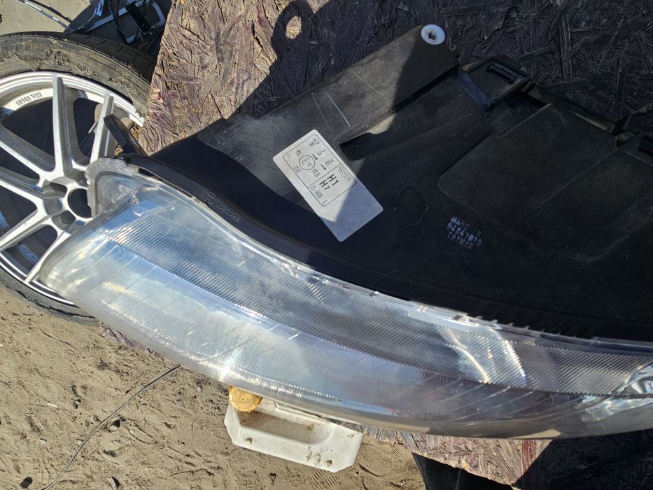 Audi a6 c6 lampa przod lampy przod reflektor