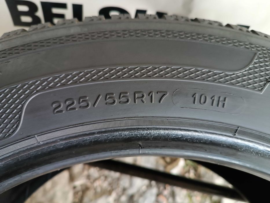 Зимові шини 225/55 R17 Kleber krisalp hp2