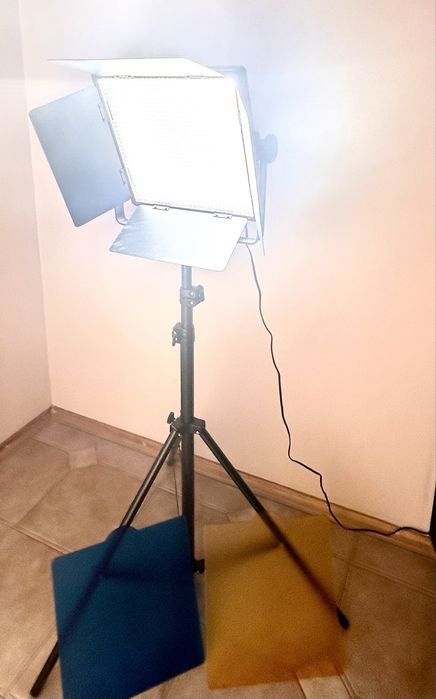 Постійне світло Godox LED1000D II+Студійна стійка ArsenalARS-2600