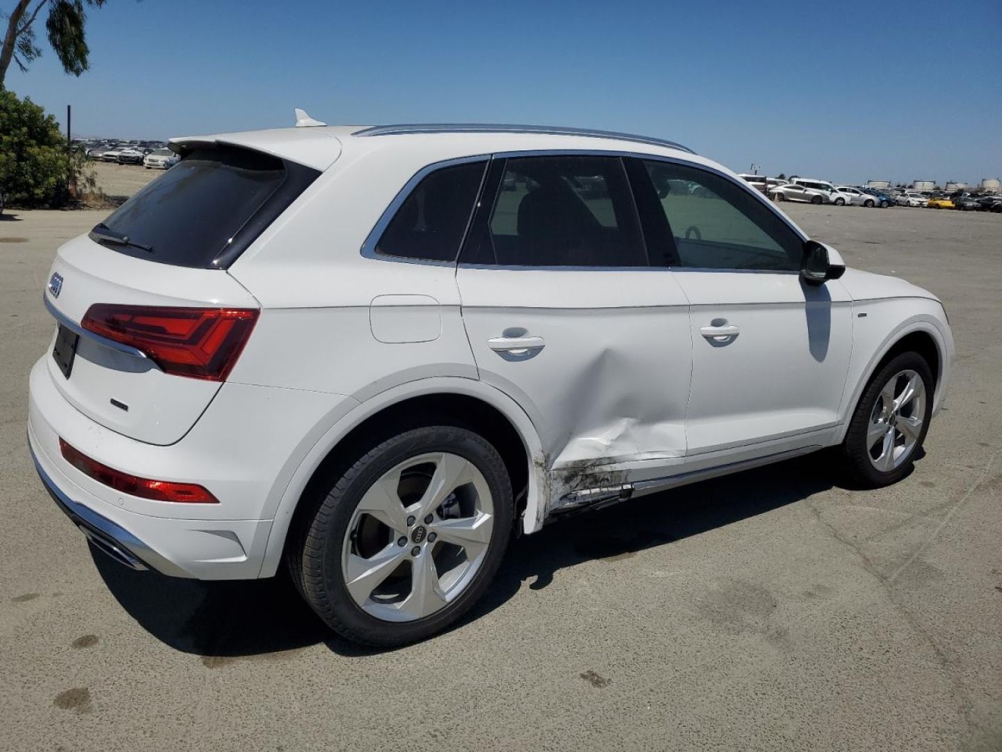 Audi Q5 Premium Plus 45 2025 2.0l