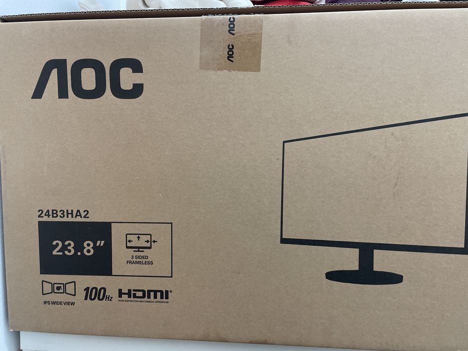 PS4 slim + 100hz AOC monitor + 4 Jogos(1 selado)
